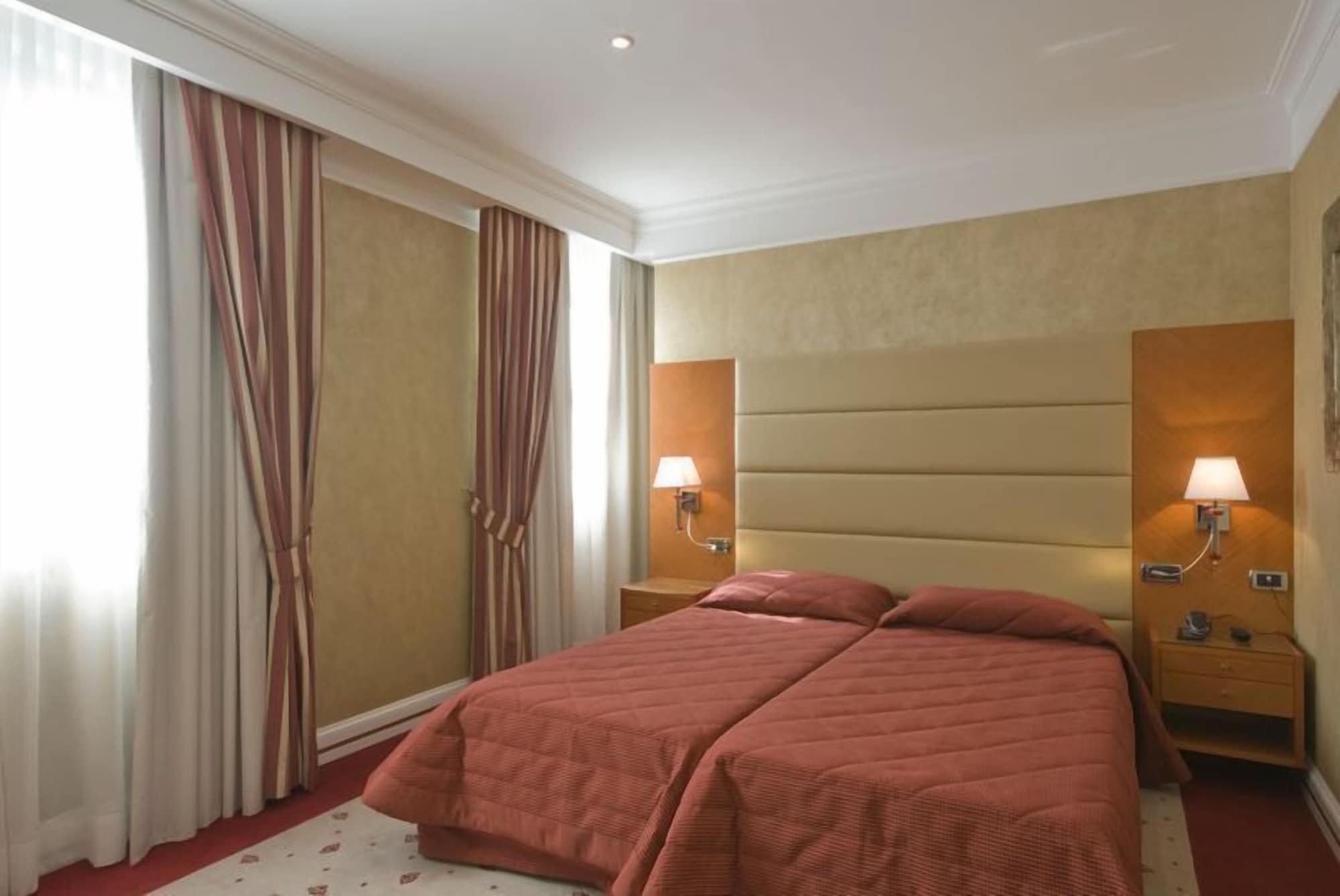 Hotel Perusia Перуджа Экстерьер фото