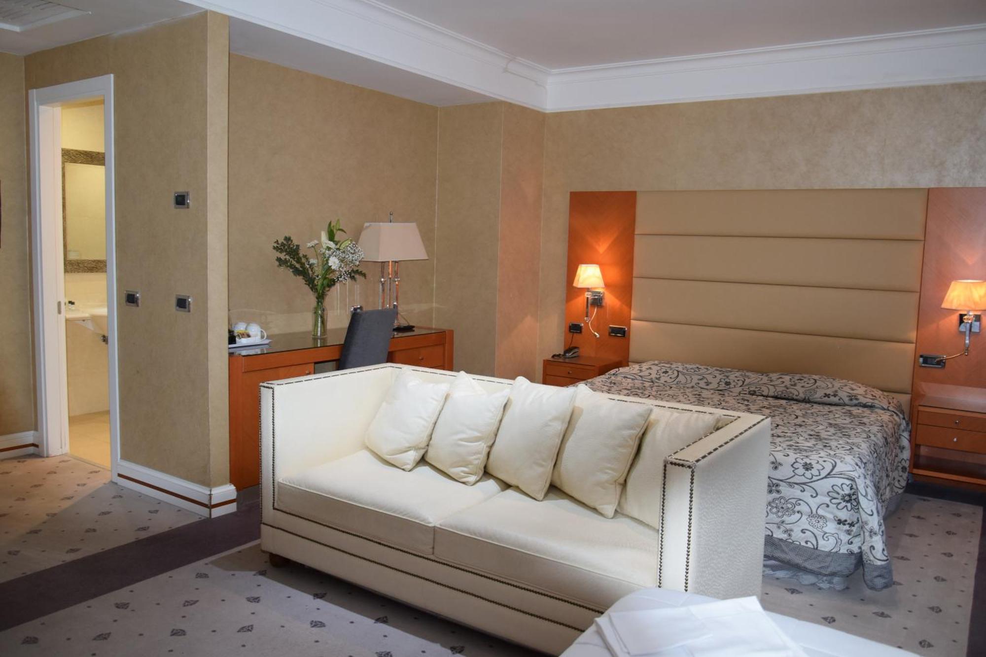 Hotel Perusia Перуджа Экстерьер фото